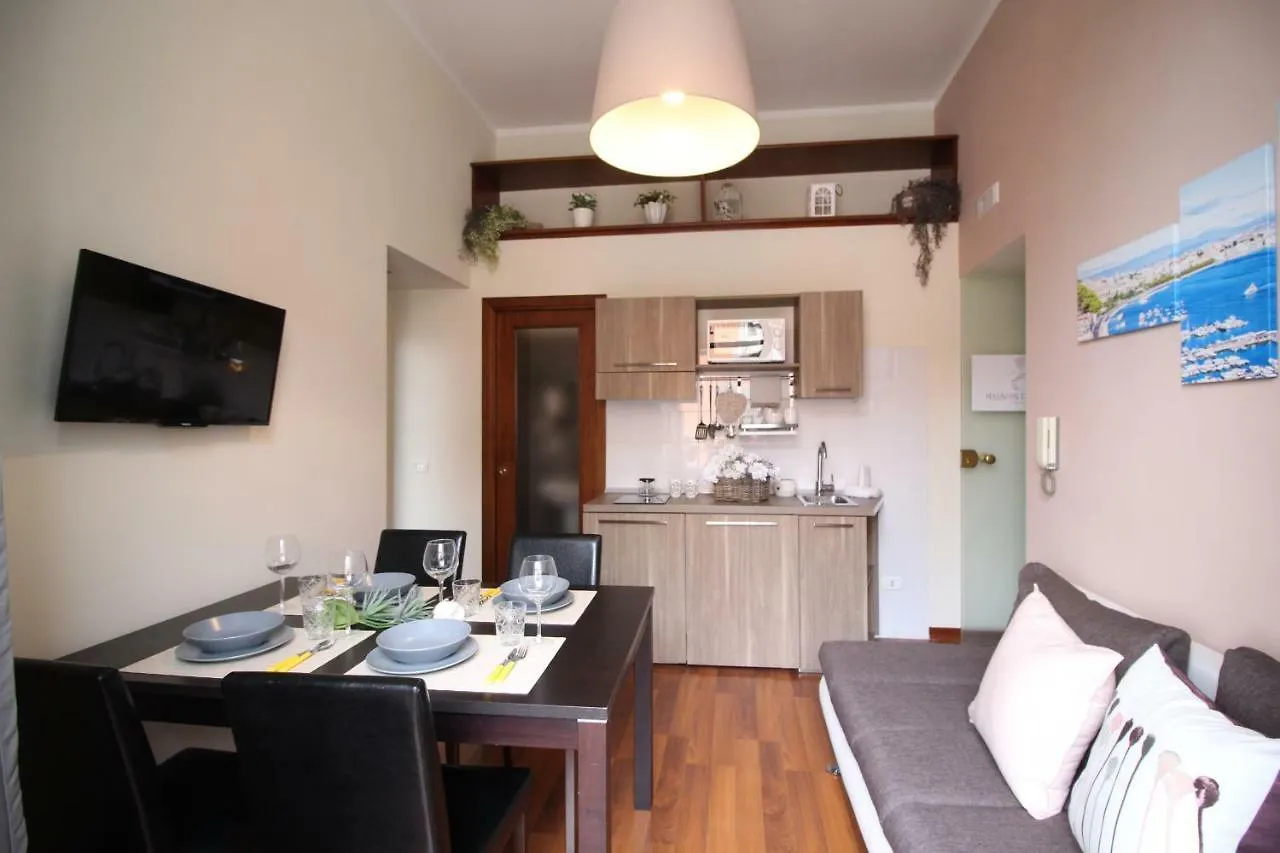 Maison Plebiscito Naples Apartment